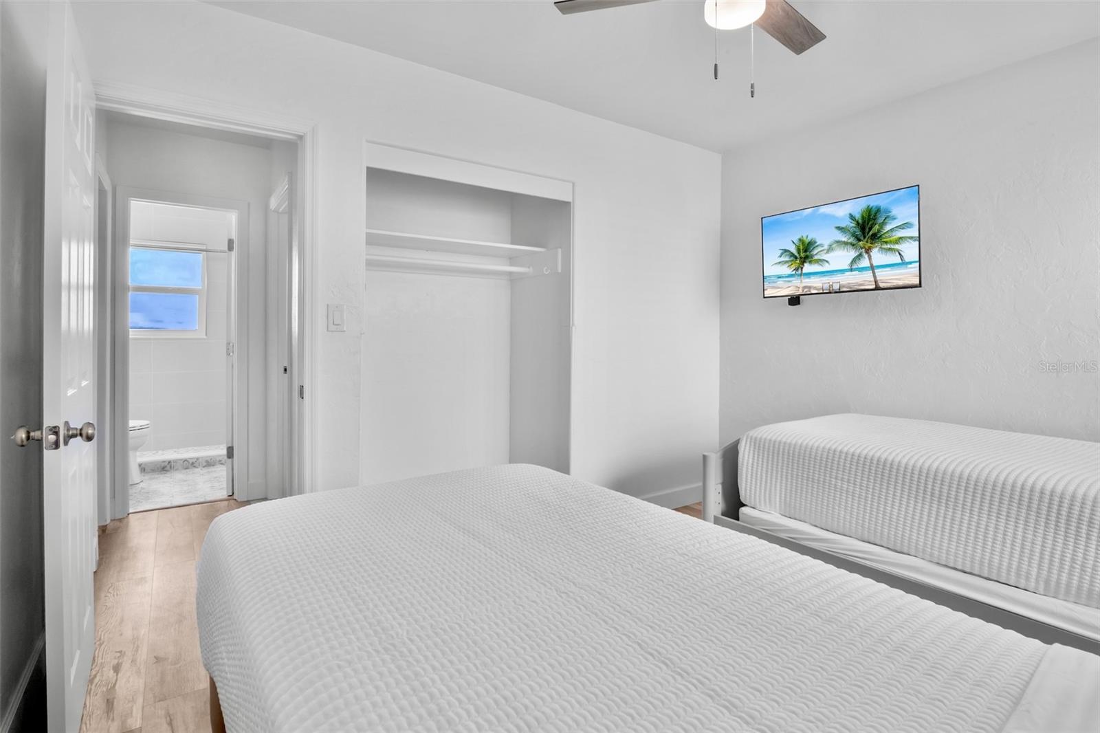 1138 SUN N SEA DR, SARASOTA, FL — photo 26