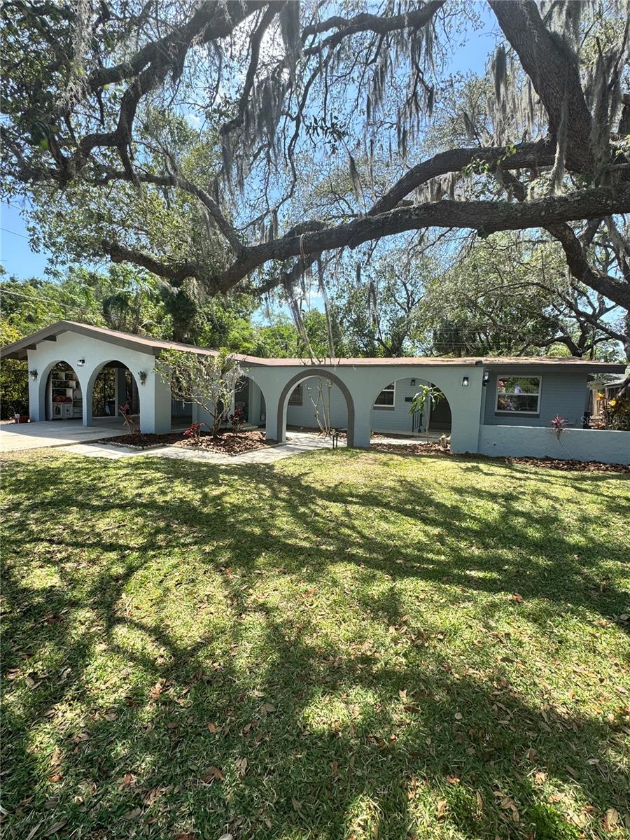250 CEDARWOOD DR, MAITLAND, FL