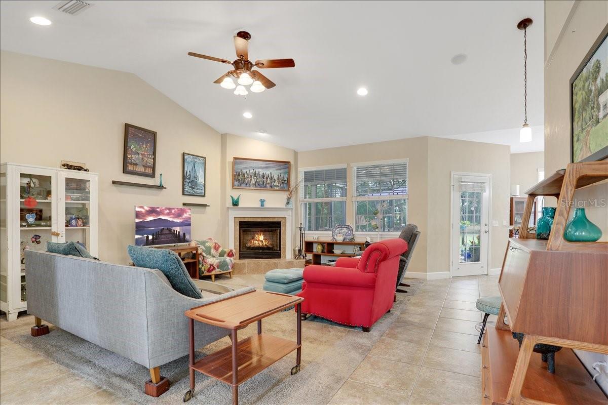 20641 NW 166TH PL, HIGH SPRINGS, FL — photo 4