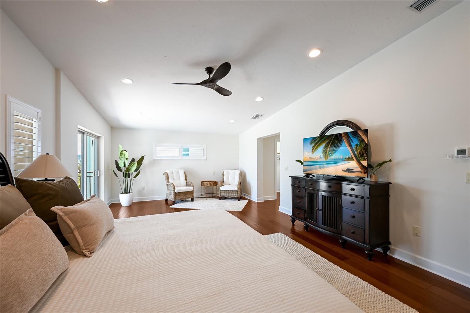 109 6TH ST N #B, BRADENTON BEACH, FL — photo 20