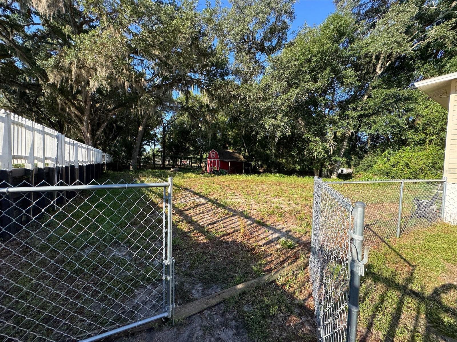 38932 CENTRAL AVE, ZEPHYRHILLS, FL — photo 16