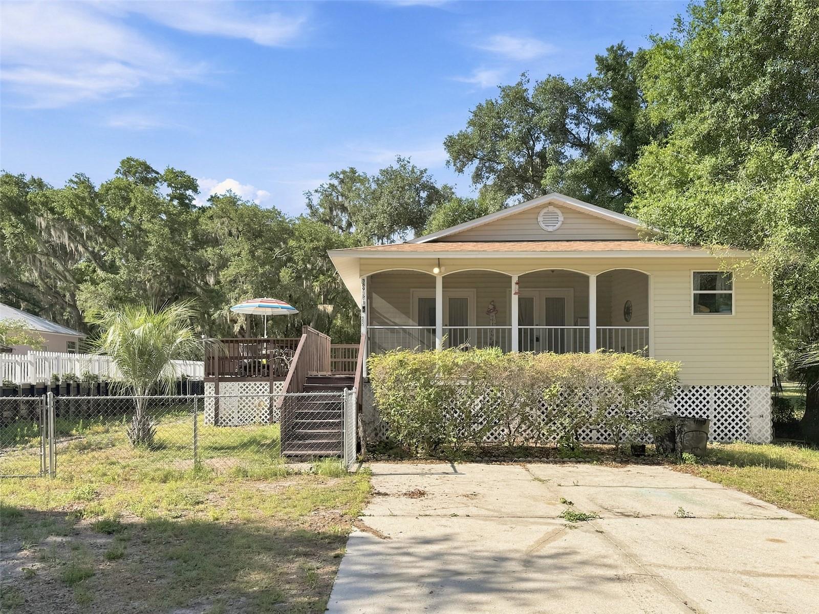 38932 CENTRAL AVE, ZEPHYRHILLS, FL