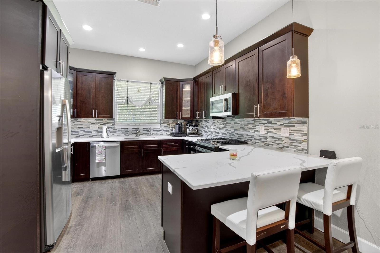 750 GRAND CYPRESS LN, TARPON SPRINGS, FL — photo 57