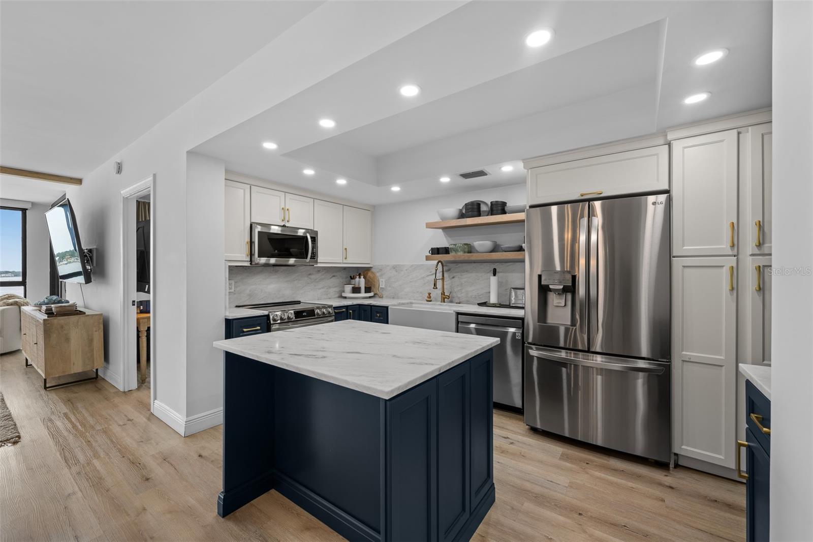 7100 SUNSHINE SKYWAY LN S #701, ST PETERSBURG, FL — photo 13