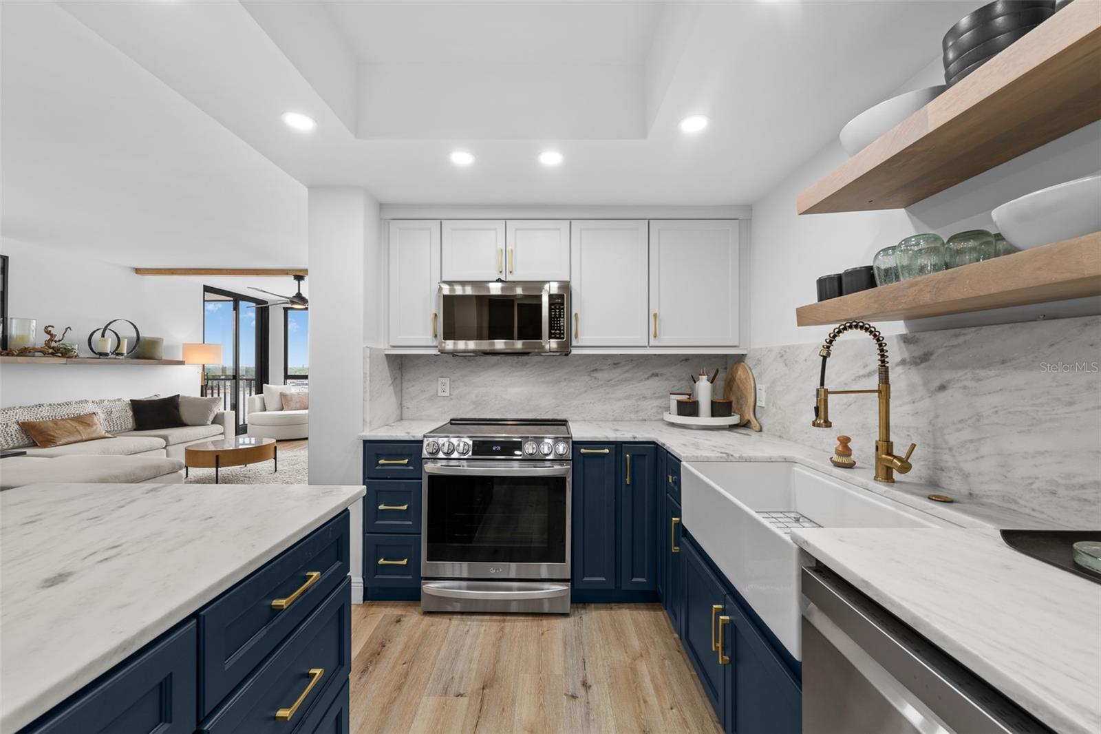 7100 SUNSHINE SKYWAY LN S #701, ST PETERSBURG, FL — photo 16
