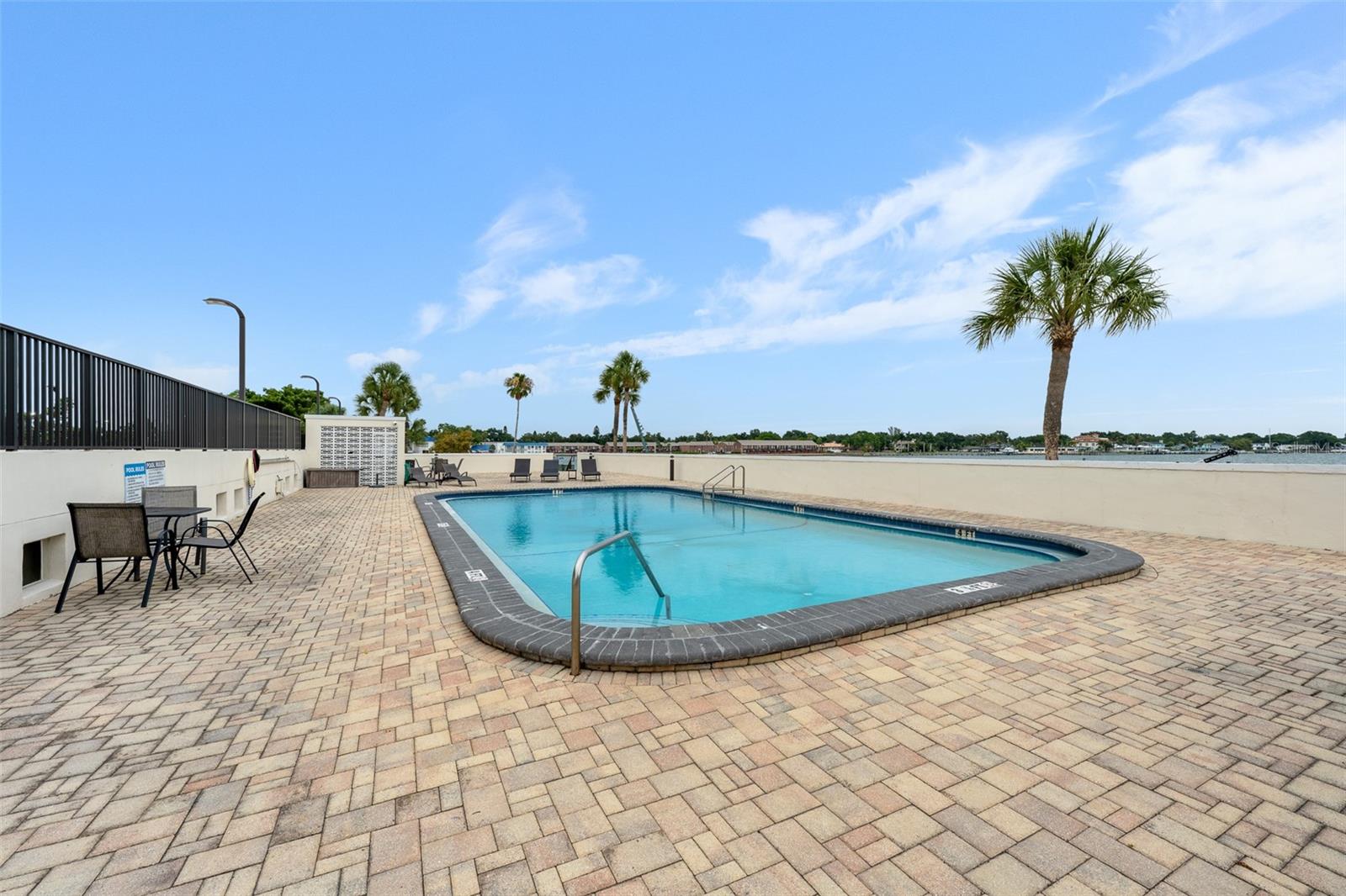 7100 SUNSHINE SKYWAY LN S #701, ST PETERSBURG, FL — photo 44