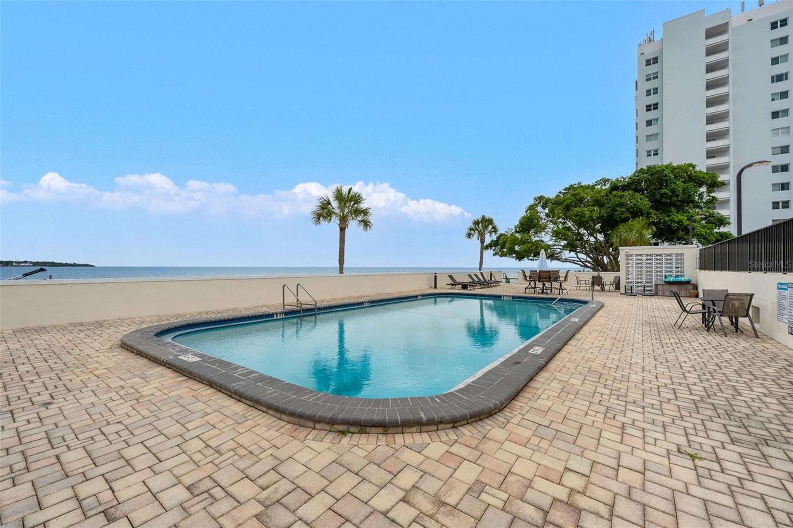 7100 SUNSHINE SKYWAY LN S #701, ST PETERSBURG, FL — photo 48