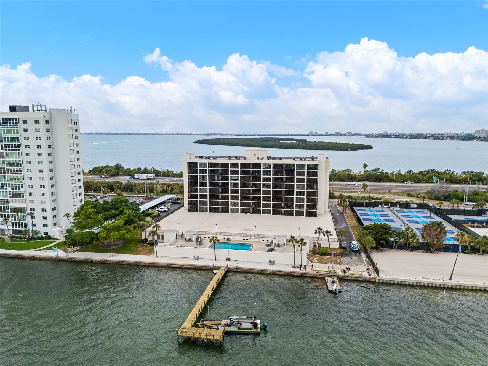 7100 SUNSHINE SKYWAY LN S #701, ST PETERSBURG, FL — photo 52