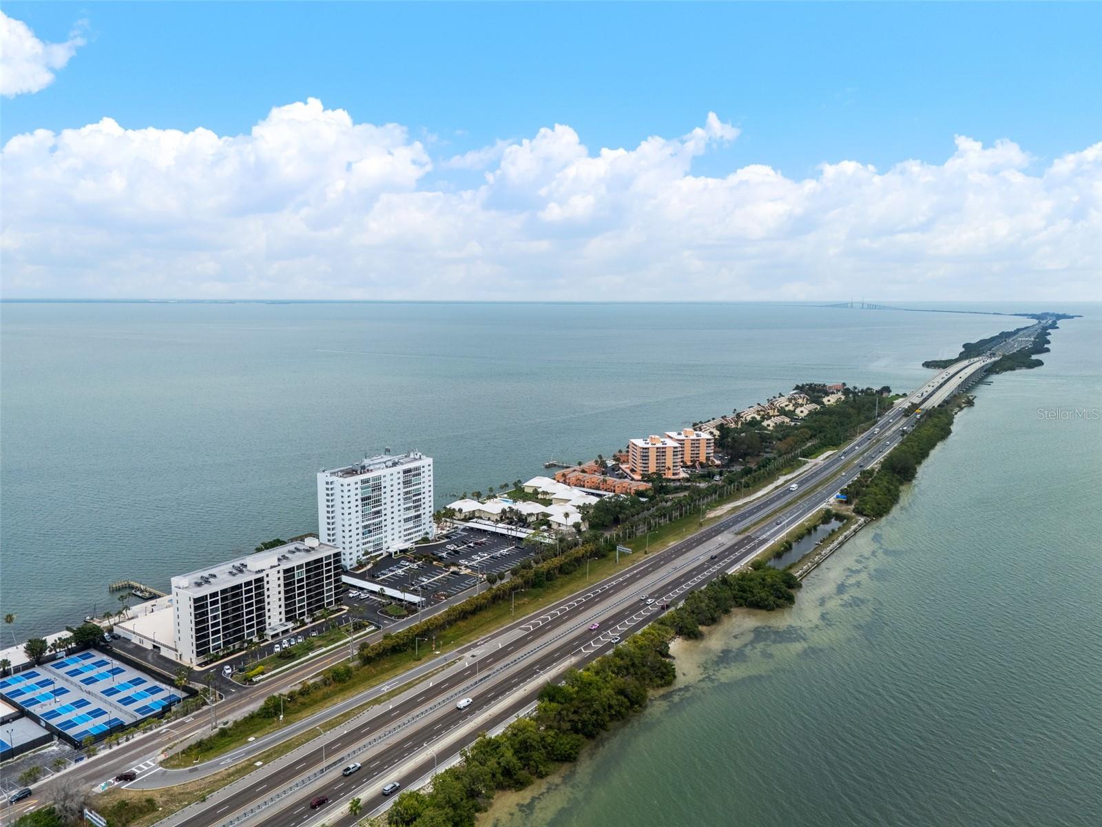 7100 SUNSHINE SKYWAY LN S #701, ST PETERSBURG, FL — photo 59
