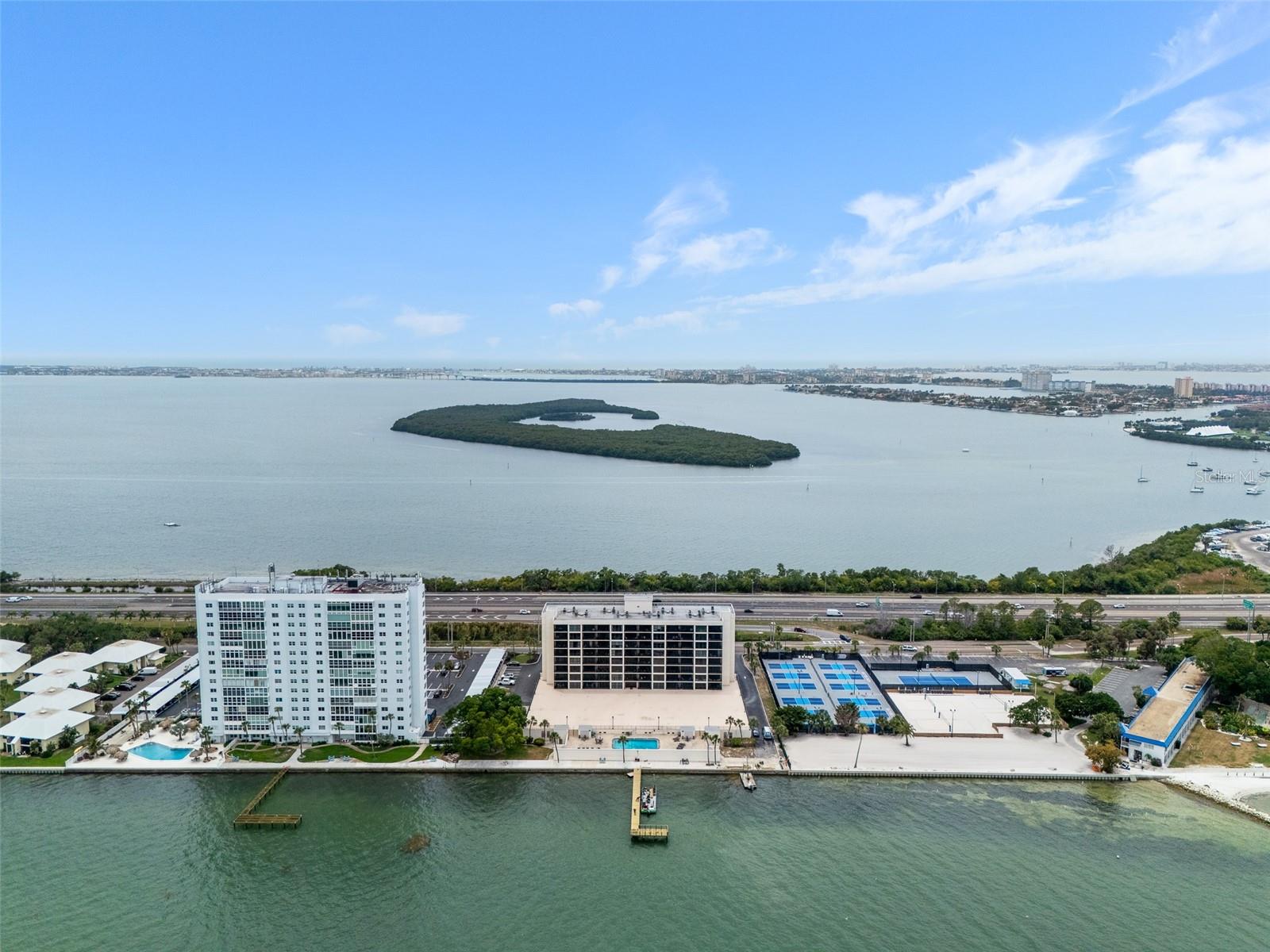 7100 SUNSHINE SKYWAY LN S #701, ST PETERSBURG, FL — photo 62