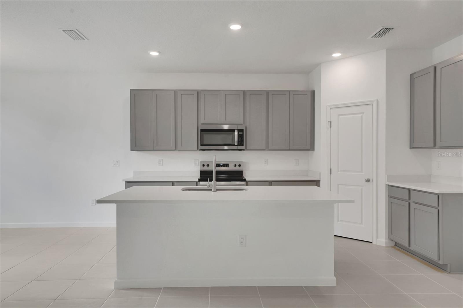 5055 ABIGAIL DR, LAKE WALES, FL — photo 17