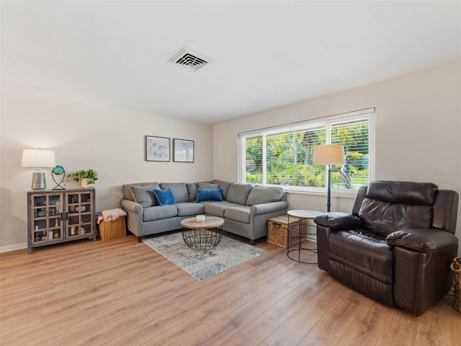 3325 SAN MATEO ST, CLEARWATER, FL — photo 8