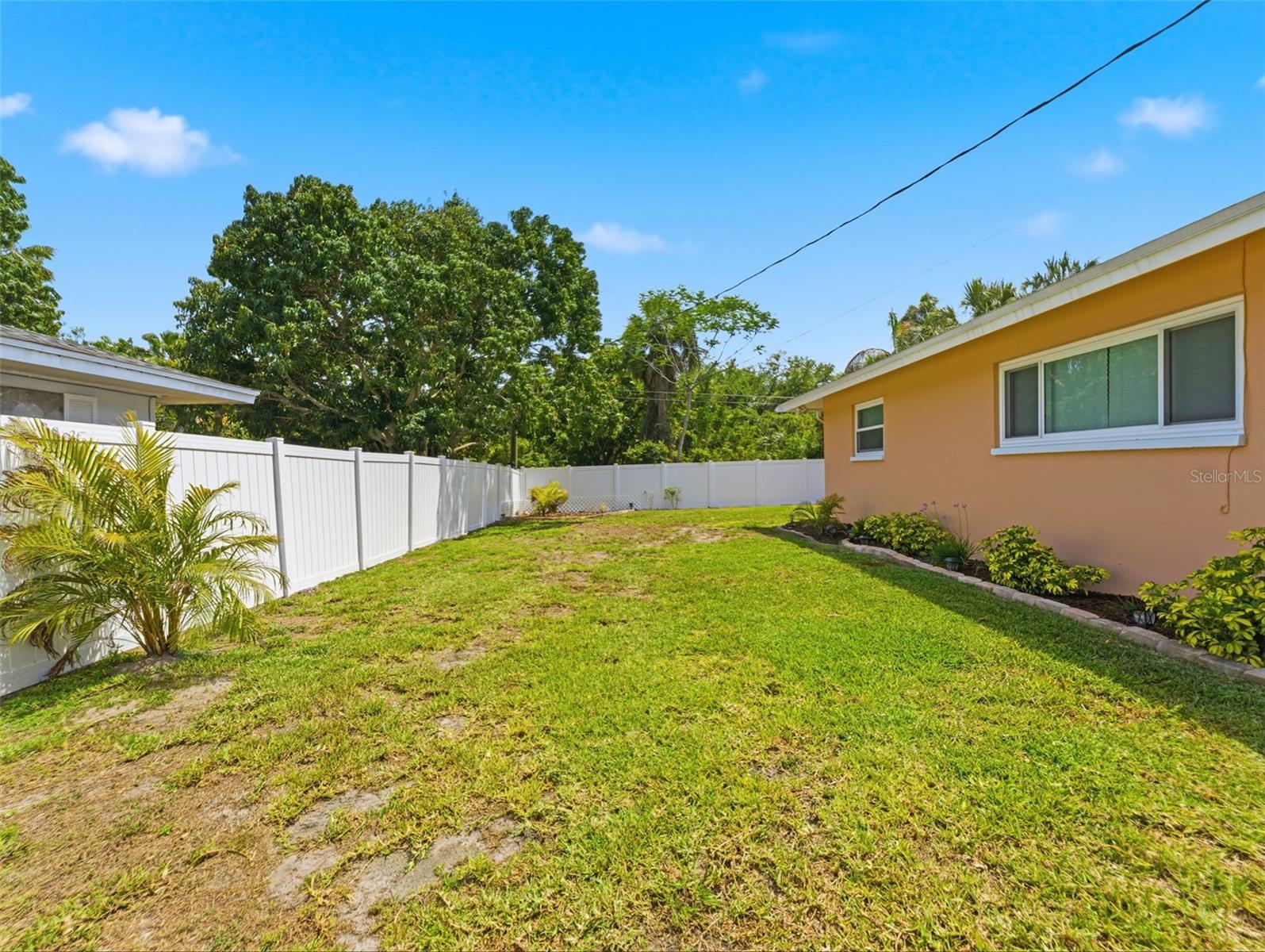3325 SAN MATEO ST, CLEARWATER, FL — photo 42