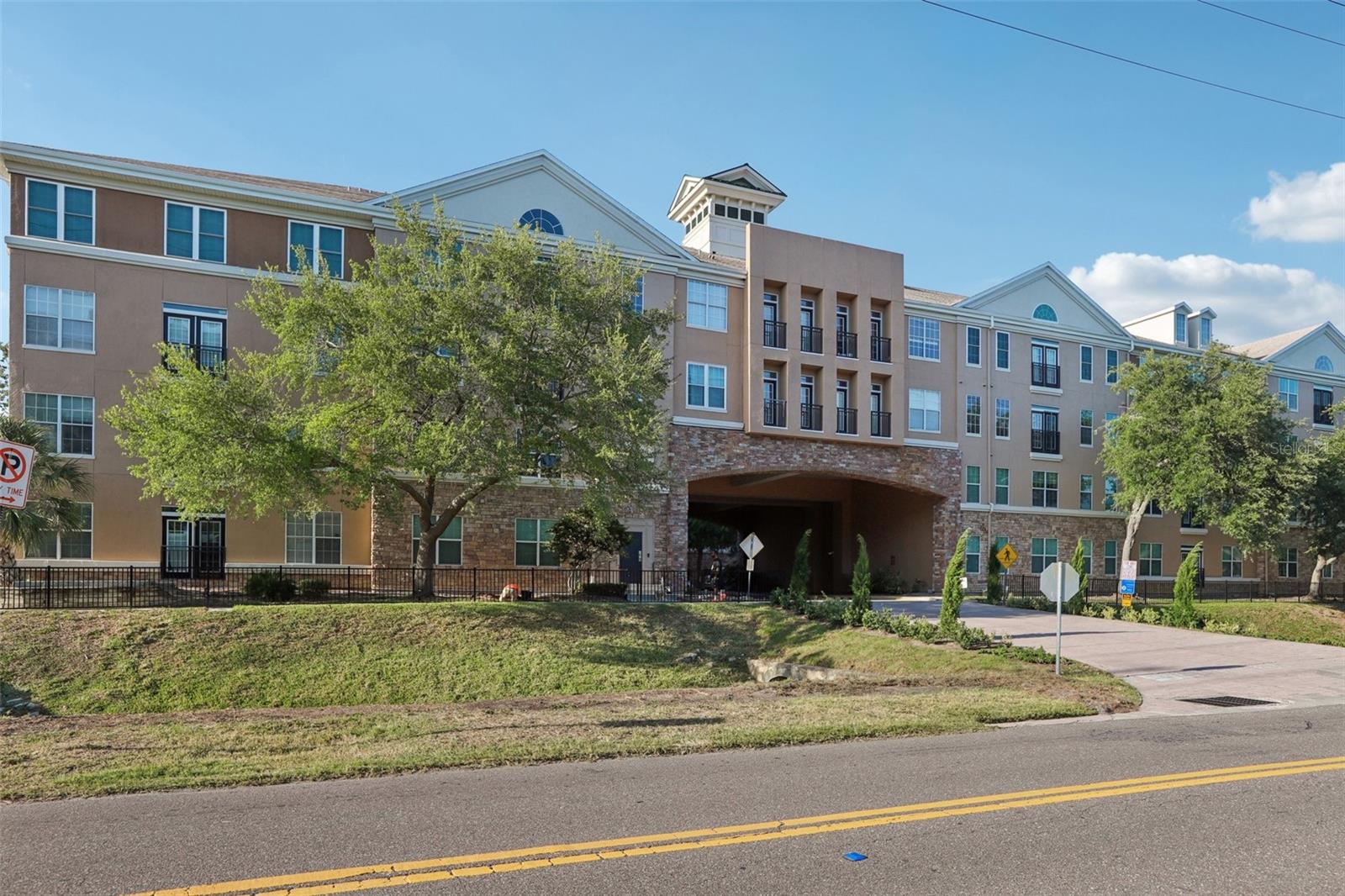 4221 W SPRUCE ST #2309, TAMPA, FL — photo 2