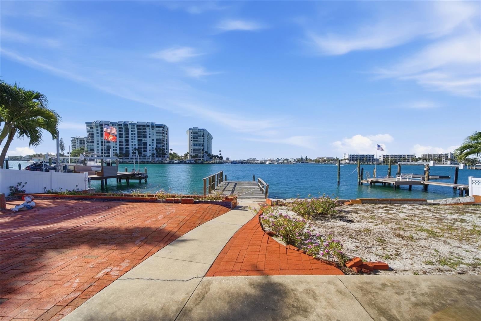 4 BELLEVUE DR, TREASURE ISLAND, FL — photo 4