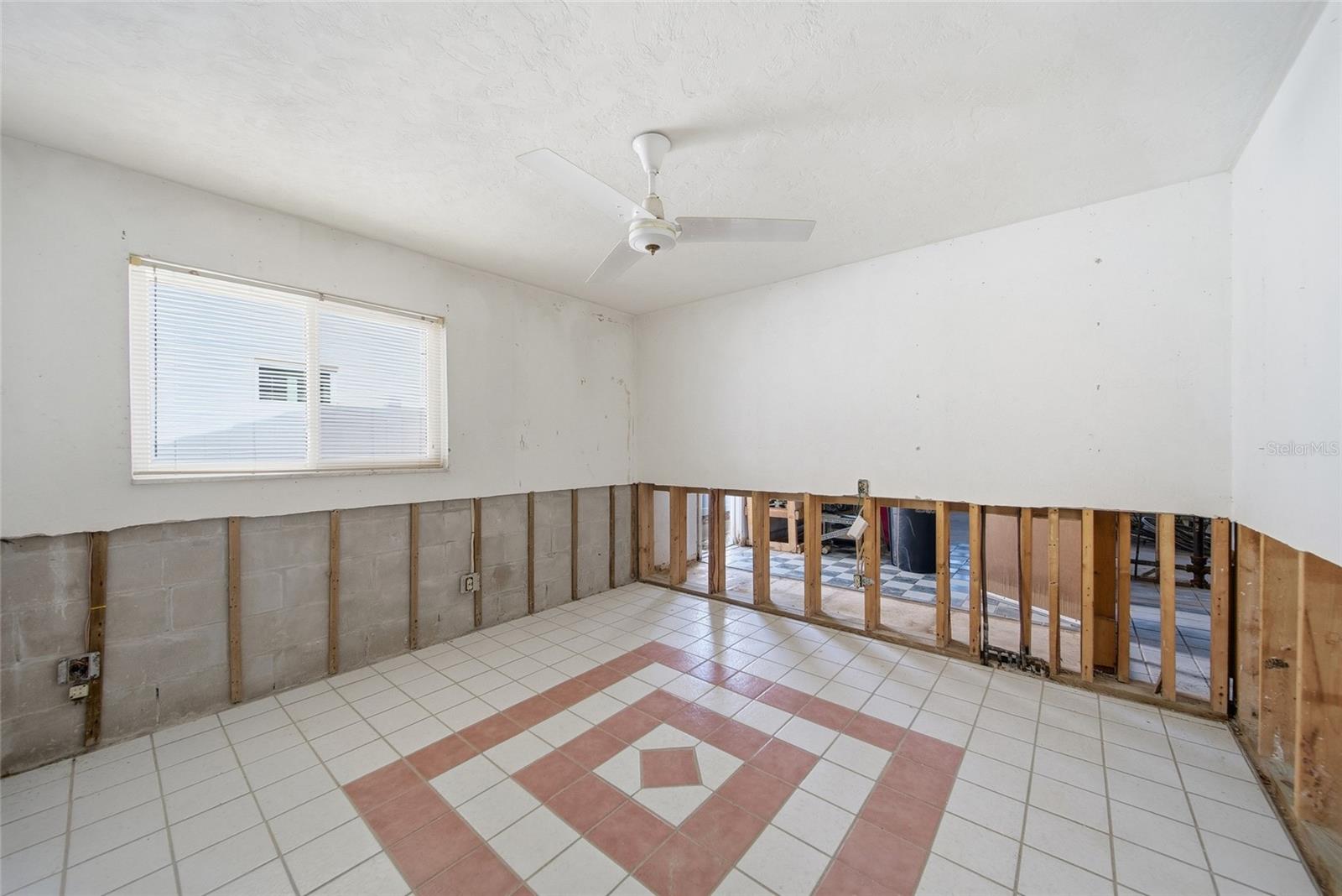 4 BELLEVUE DR, TREASURE ISLAND, FL — photo 11