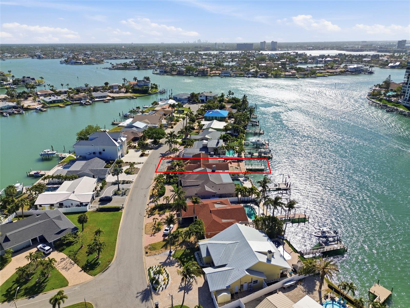 4 BELLEVUE DR, TREASURE ISLAND, FL — photo 19
