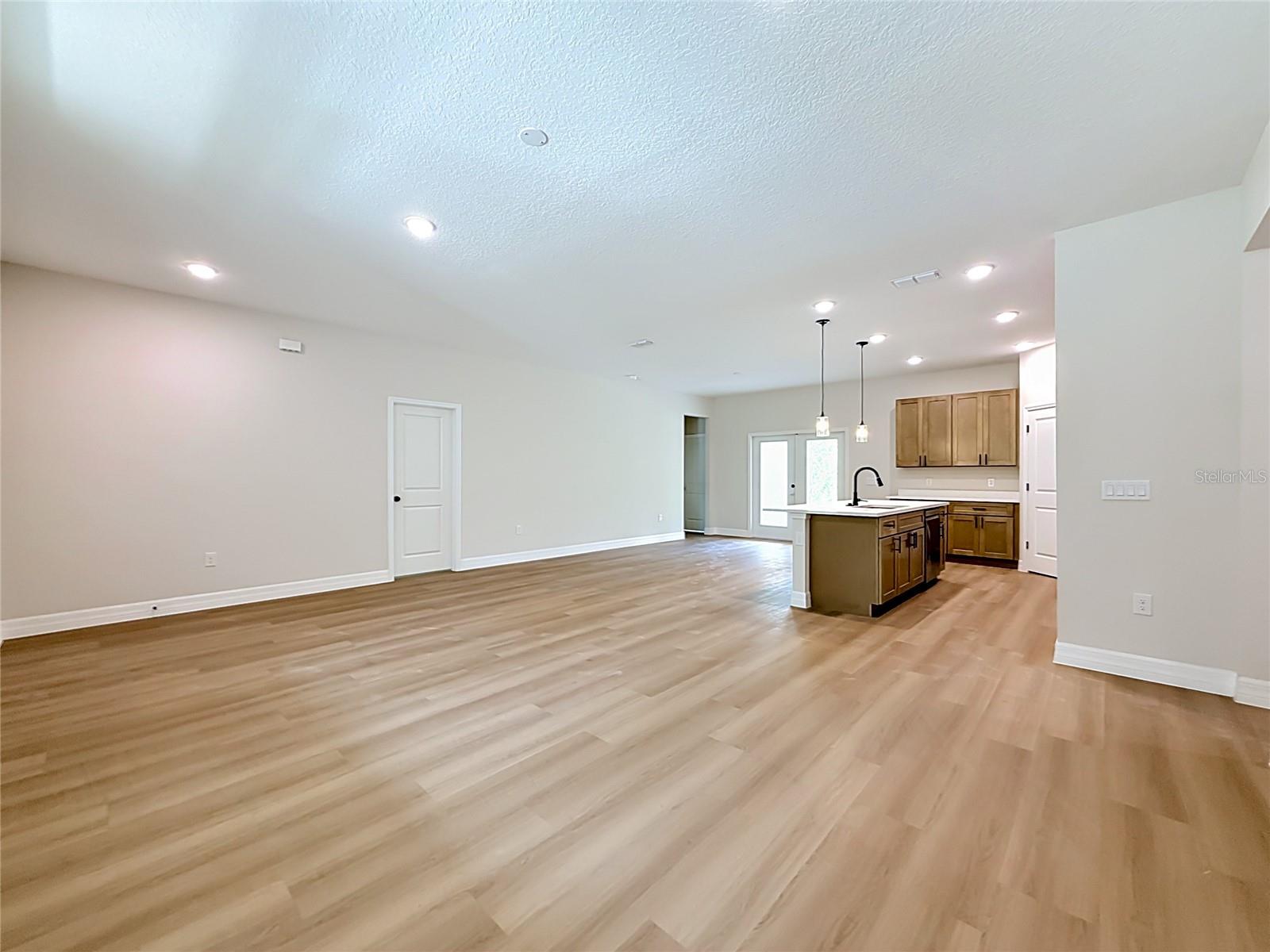 31825 NUTMEG AVE, EUSTIS, FL — photo 16