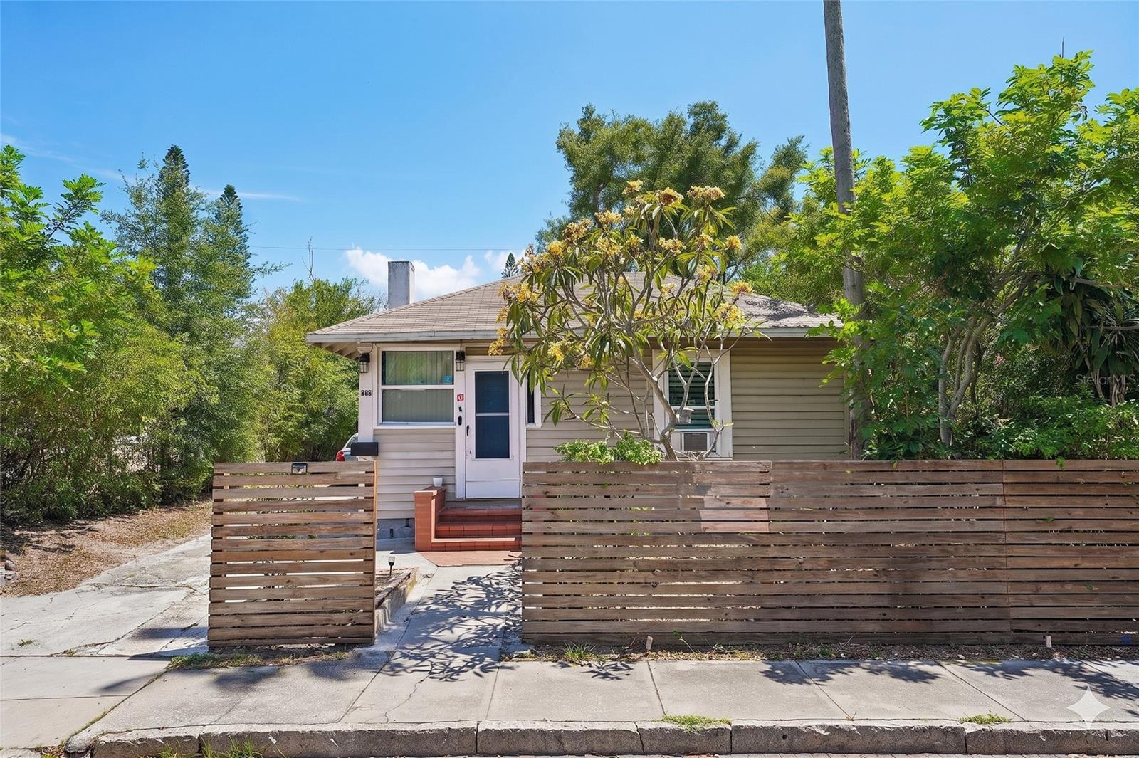 1028 8TH AVE S, ST PETERSBURG, FL