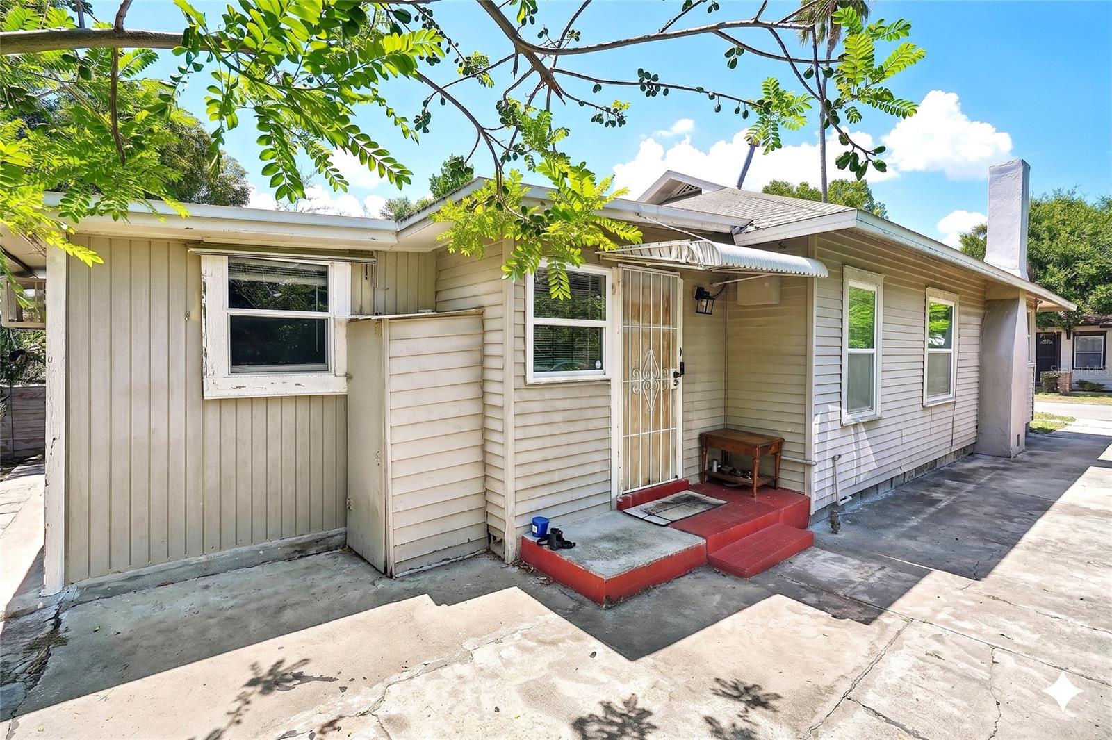1028 8TH AVE S, ST PETERSBURG, FL — photo 12