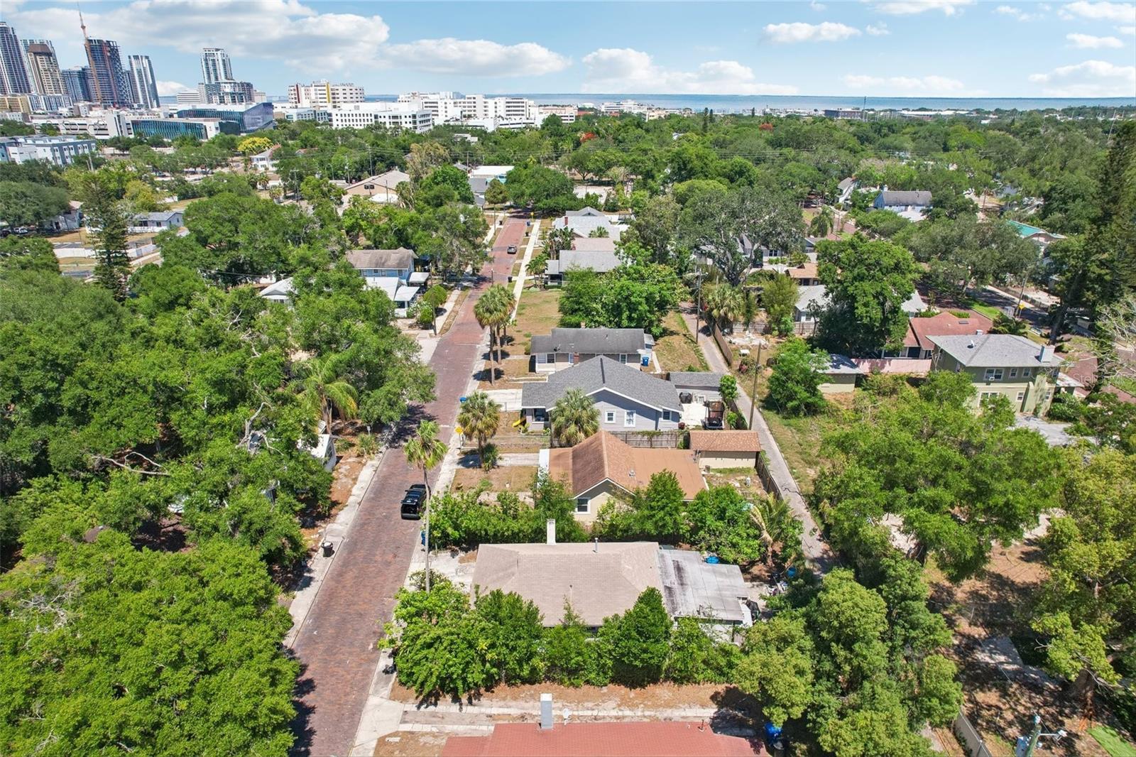 1028 8TH AVE S, ST PETERSBURG, FL — photo 27