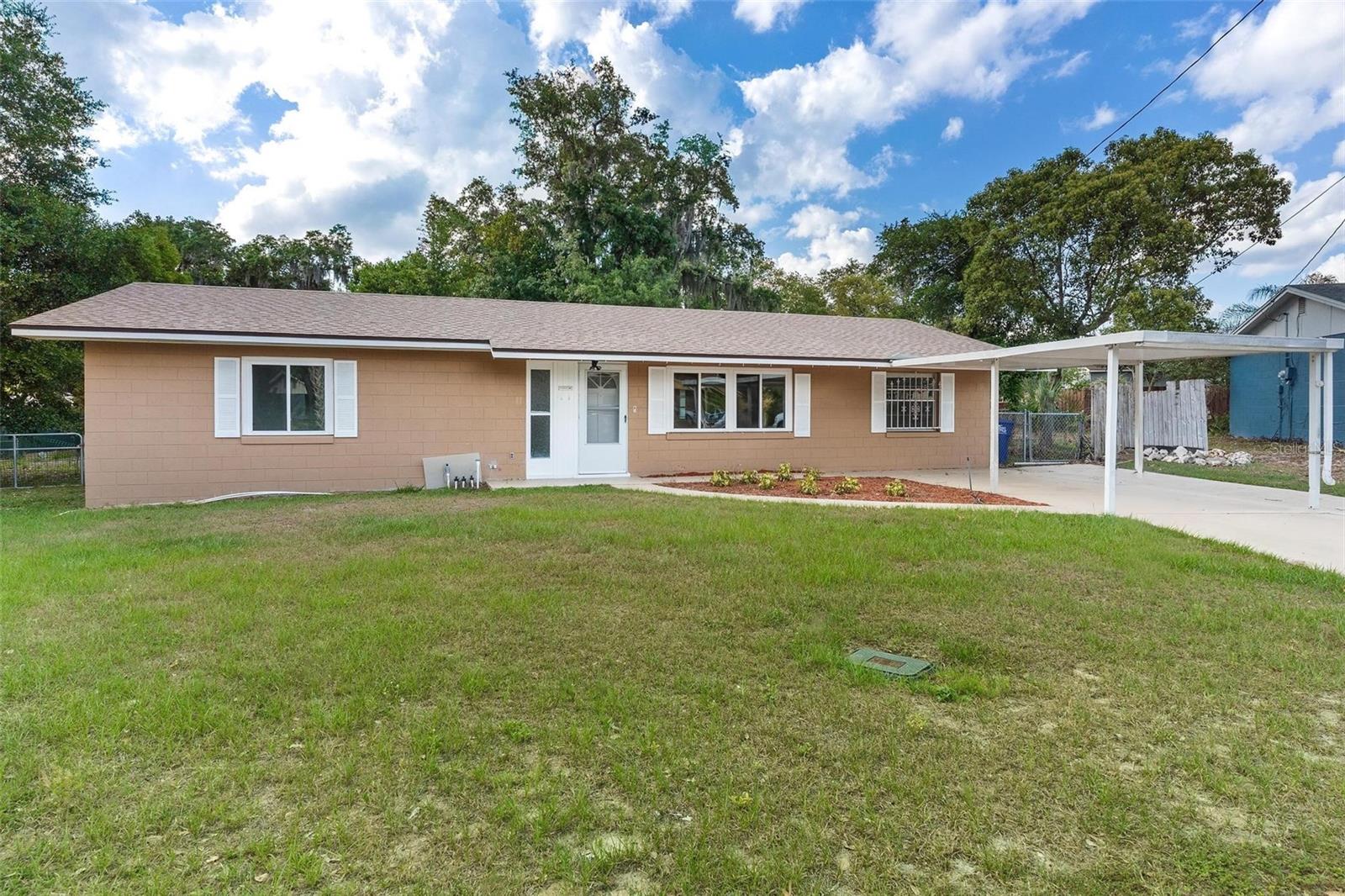 803 CAROL CT, TAVARES, FL — photo 2