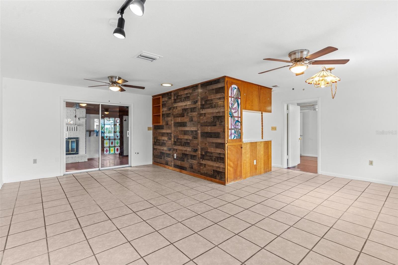 803 CAROL CT, TAVARES, FL — photo 7