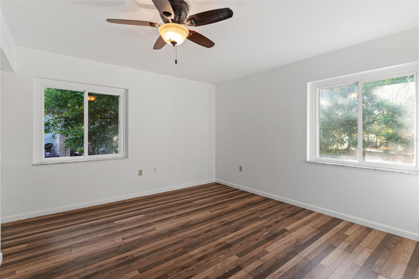 803 CAROL CT, TAVARES, FL — photo 23