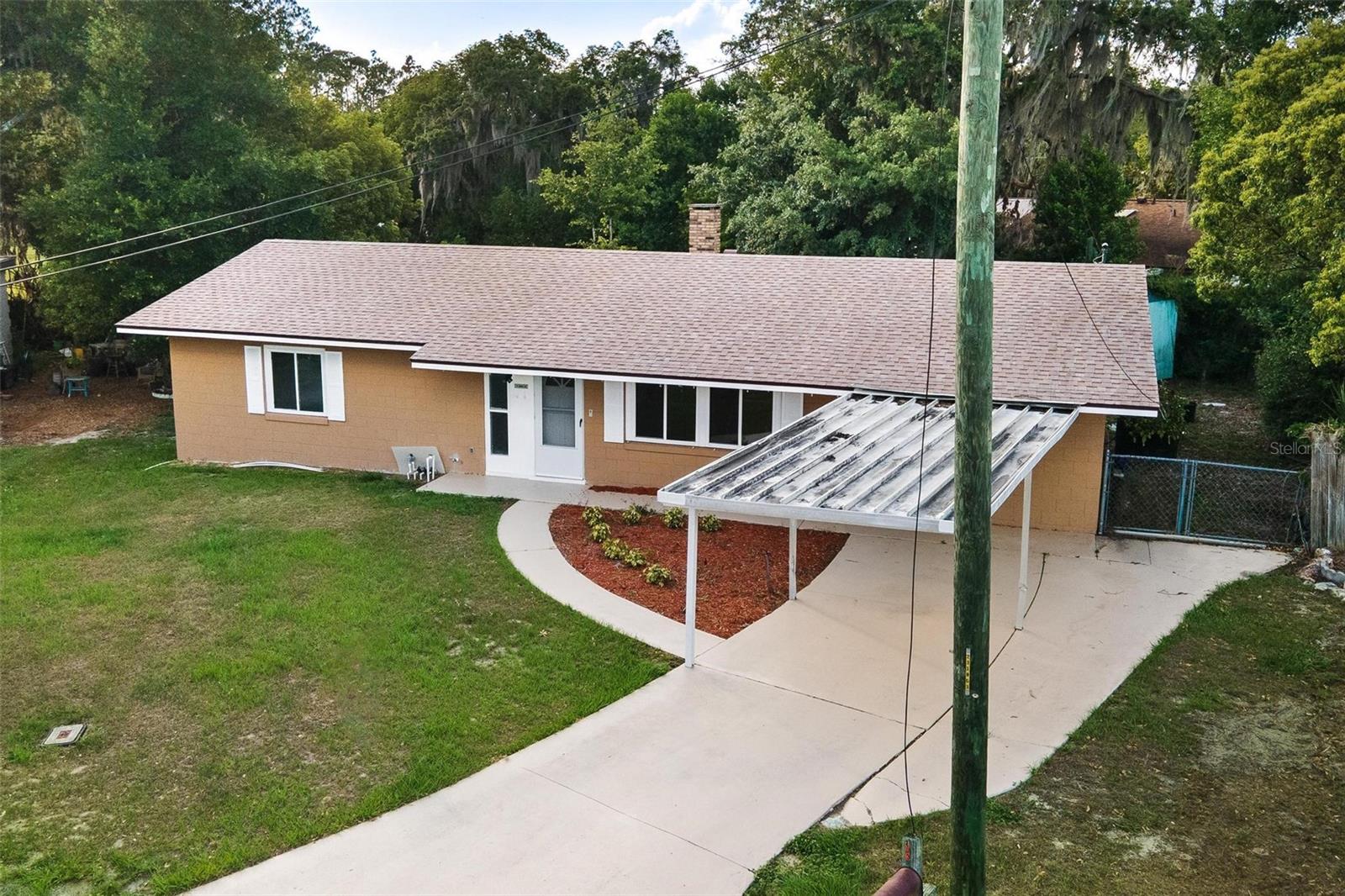 803 CAROL CT, TAVARES, FL — photo 35