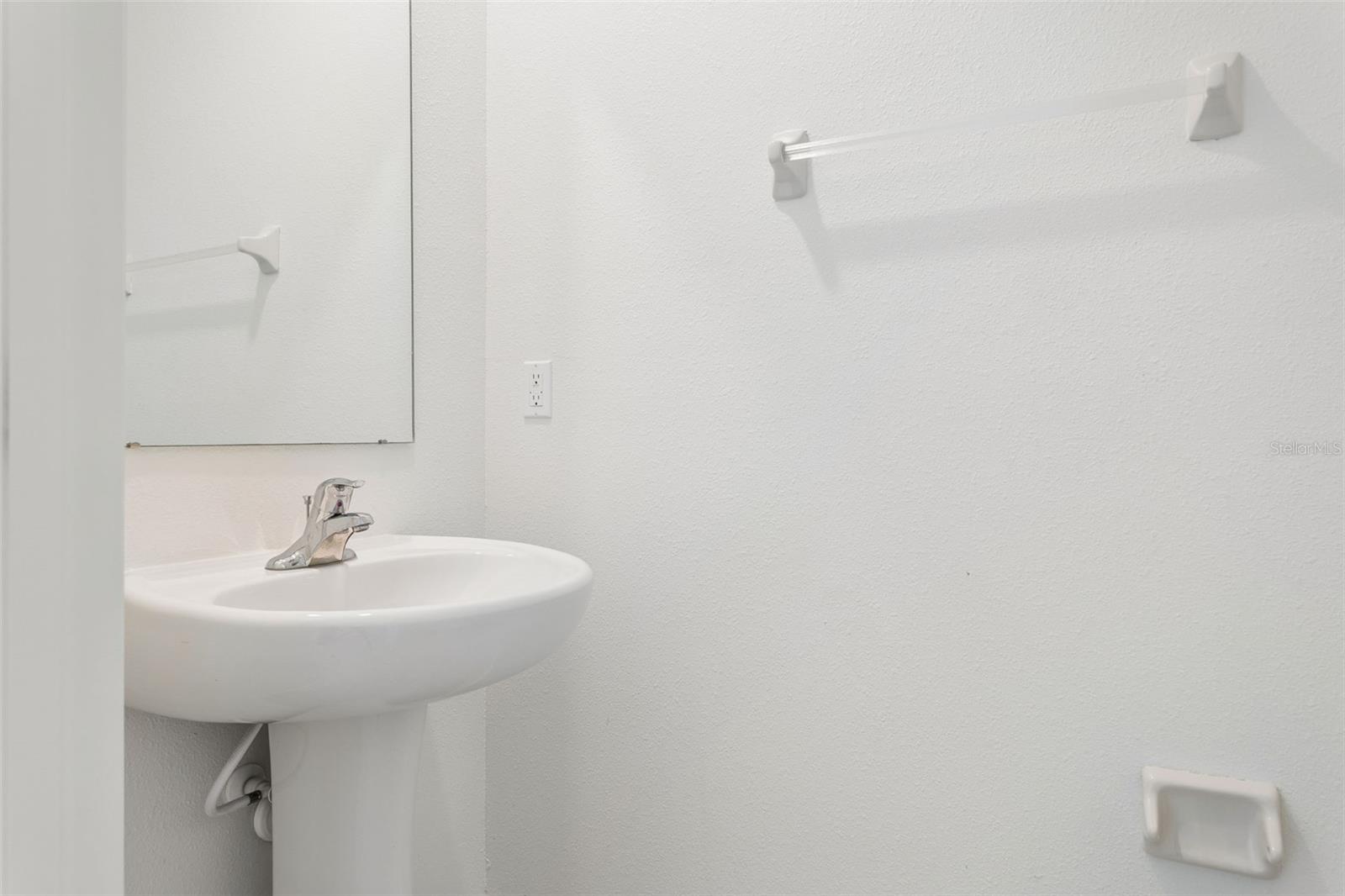 11000 RADIANT SHORE LOOP, SAN ANTONIO, FL — photo 11