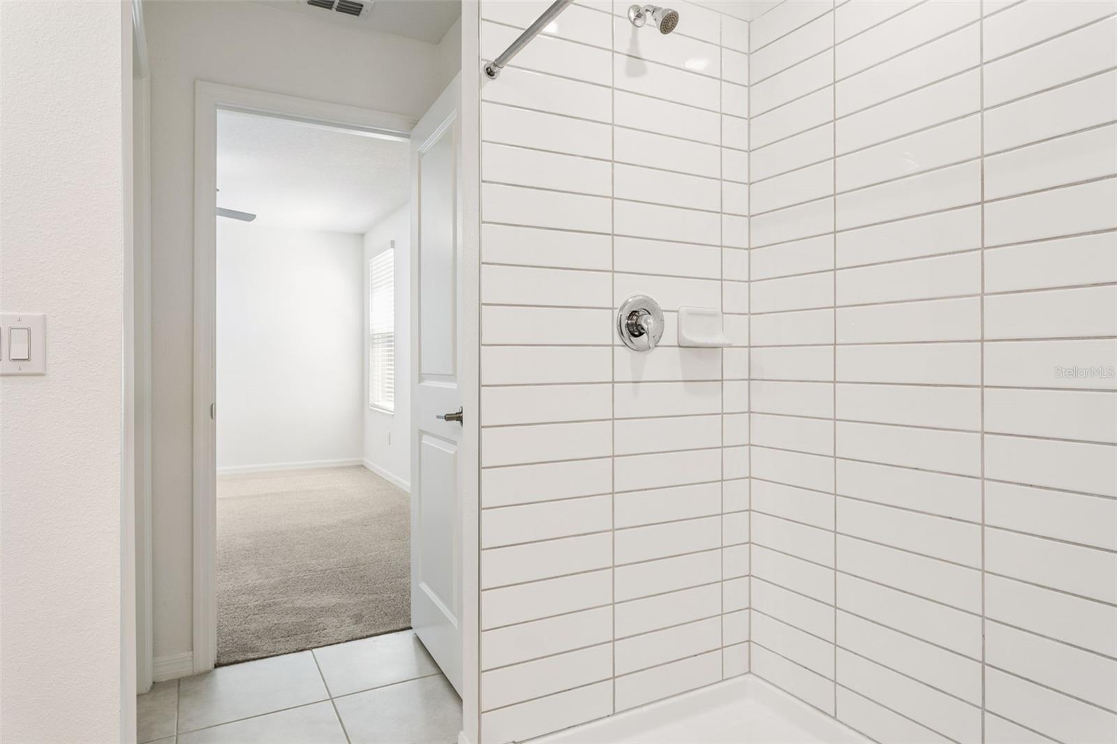 11000 RADIANT SHORE LOOP, SAN ANTONIO, FL — photo 20