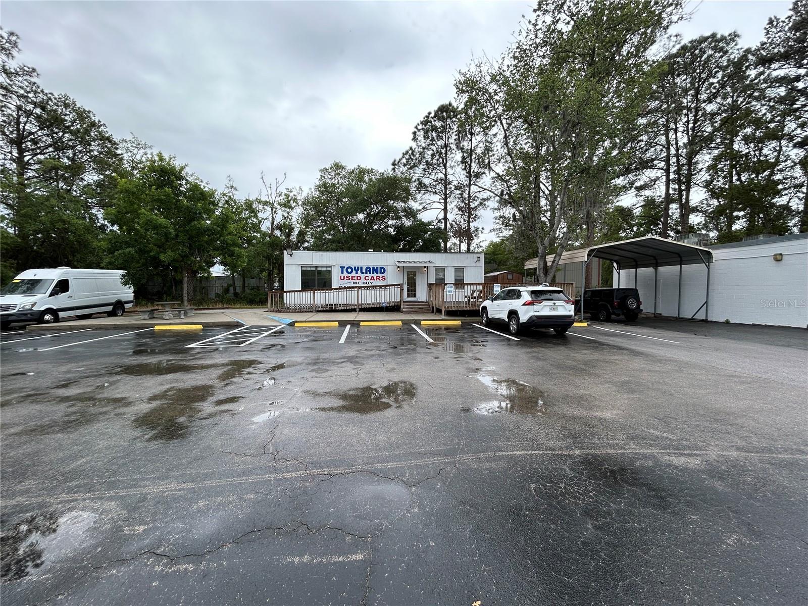 241 NE 39TH AVE, GAINESVILLE, FL — photo 4