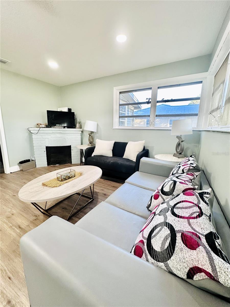 5654 12TH ST, ZEPHYRHILLS, FL — photo 9