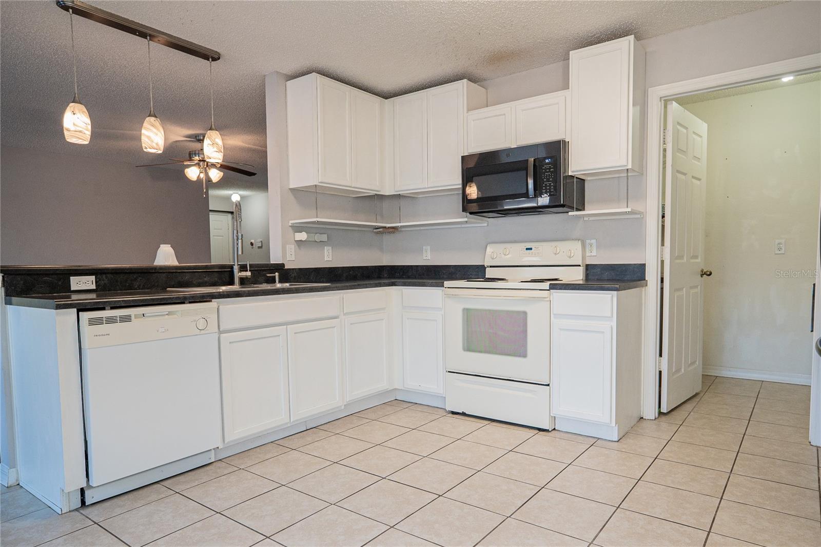 1836 RIDGE VALLEY ST, CLERMONT, FL — photo 34