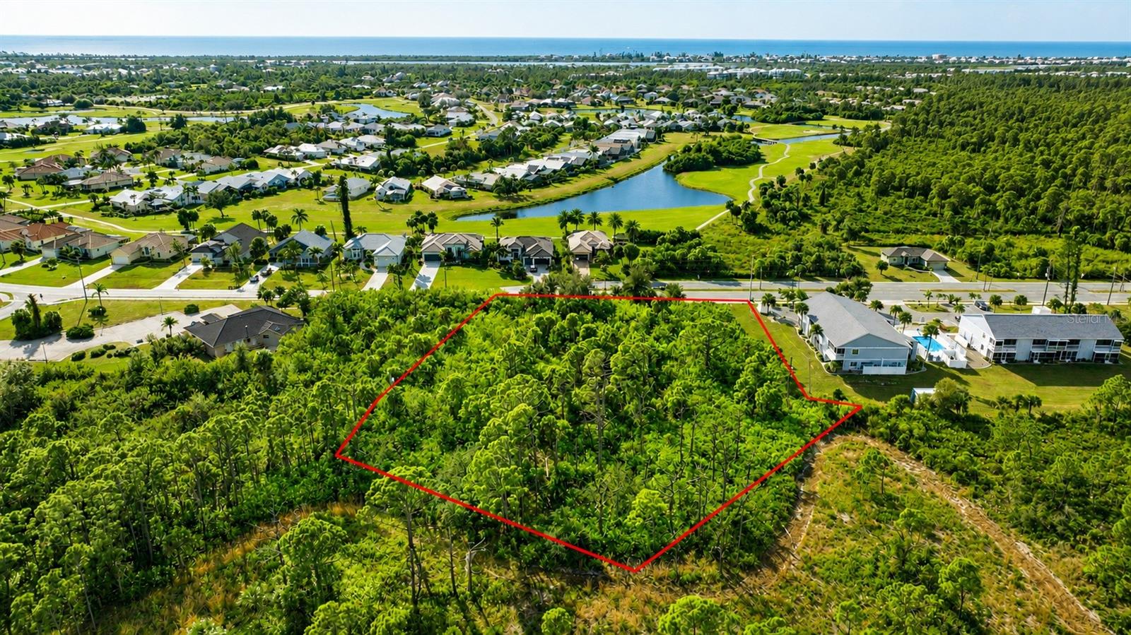 3989 CAPE HAZE DR, ROTONDA WEST, FL — photo 2