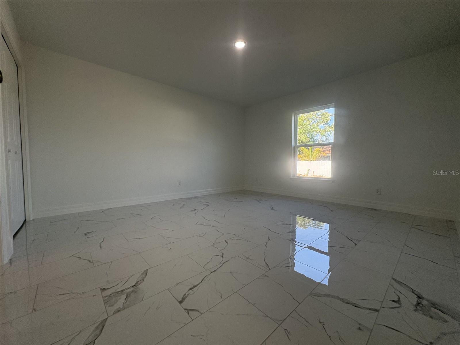 2810 NW 26TH PL, CAPE CORAL, FL — photo 7