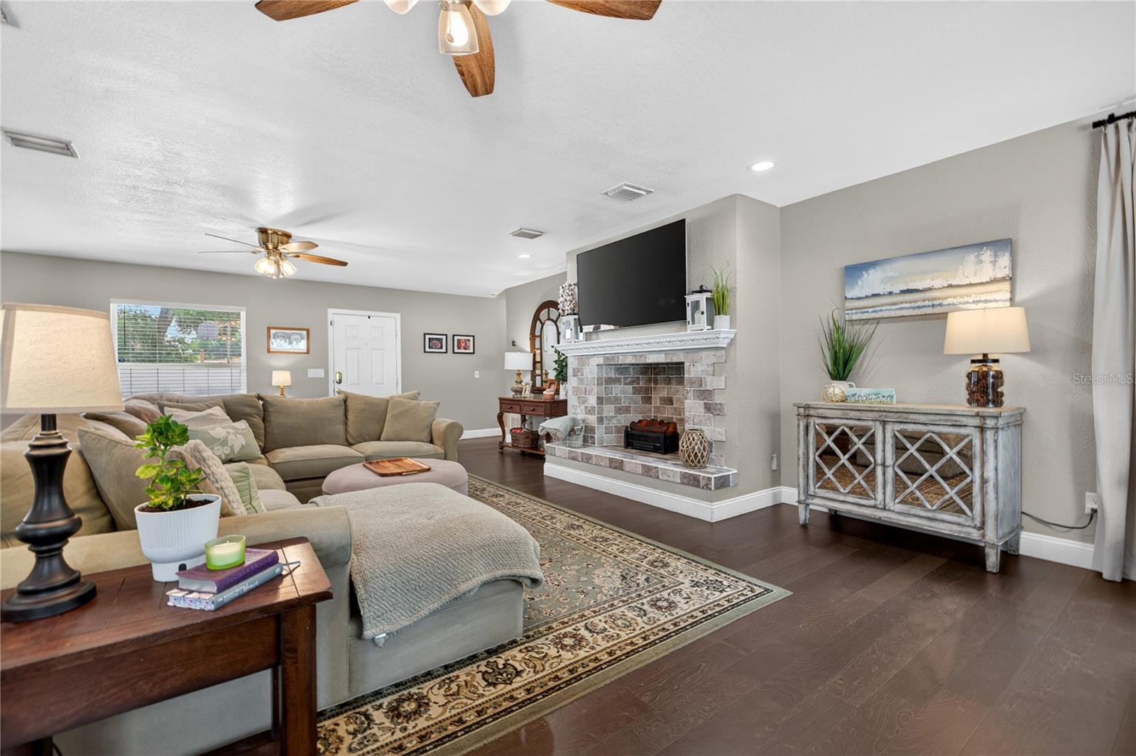 712 S OAKWOOD AVE, BRANDON, FL — photo 9