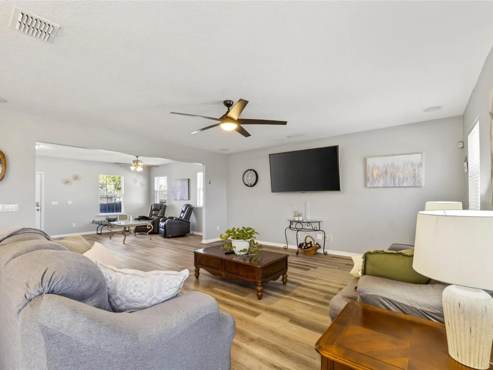 15542 GEMINI DR, MASCOTTE, FL — photo 32