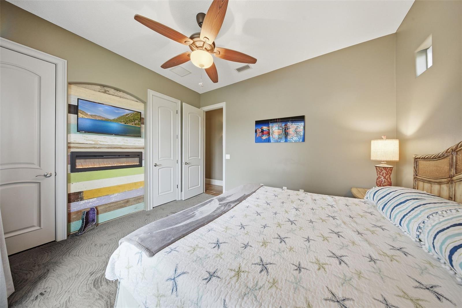 16401 E SHIRLEY SHORES RD, TAVARES, FL — photo 49