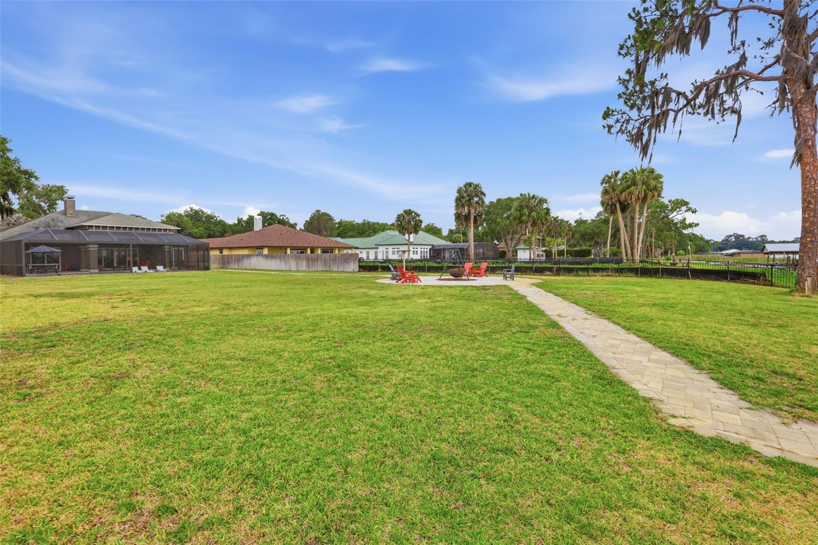 16401 E SHIRLEY SHORES RD, TAVARES, FL — photo 97