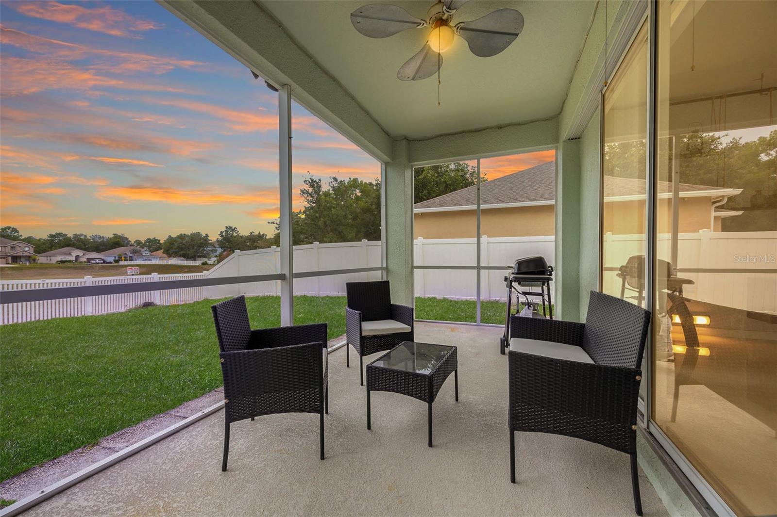 4215 MAPLEHURST WAY, SPRING HILL, FL — photo 2
