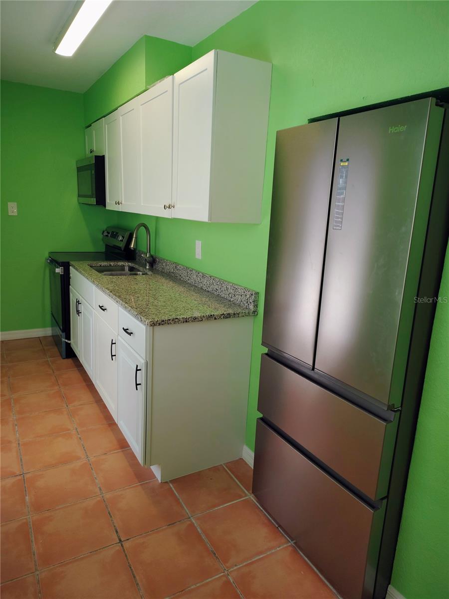 115 145TH AVE E #4, MADEIRA BEACH, FL — photo 6