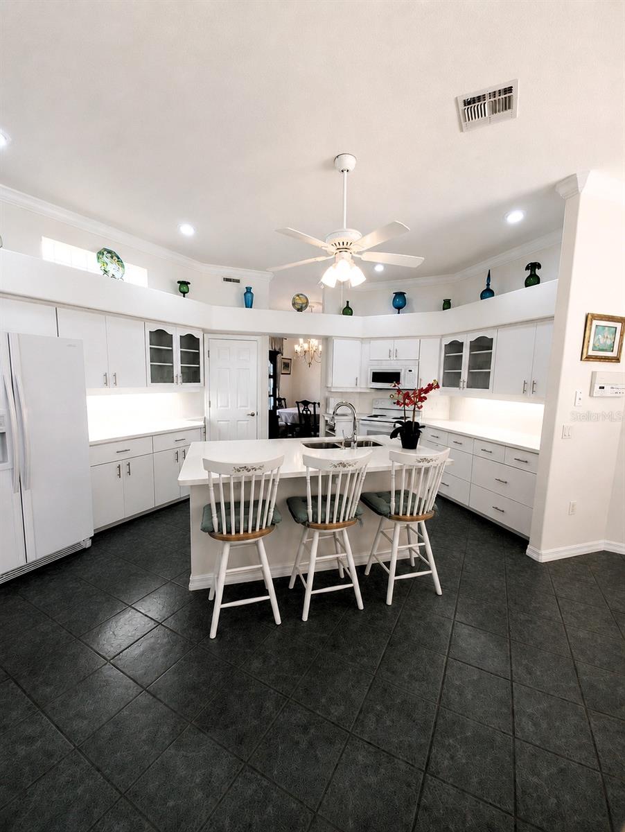 7517 JOMEL DR, WEEKI WACHEE, FL — photo 10
