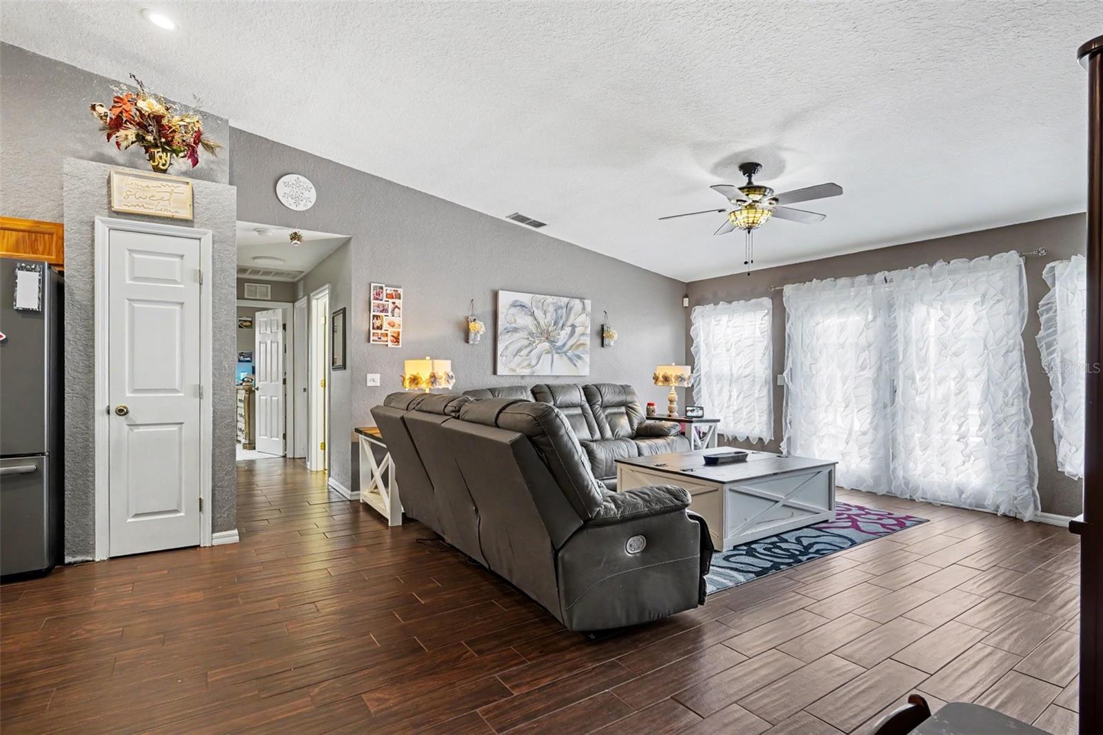 423 MAJESTIC GARDENS BLVD, WINTER HAVEN, FL — photo 5