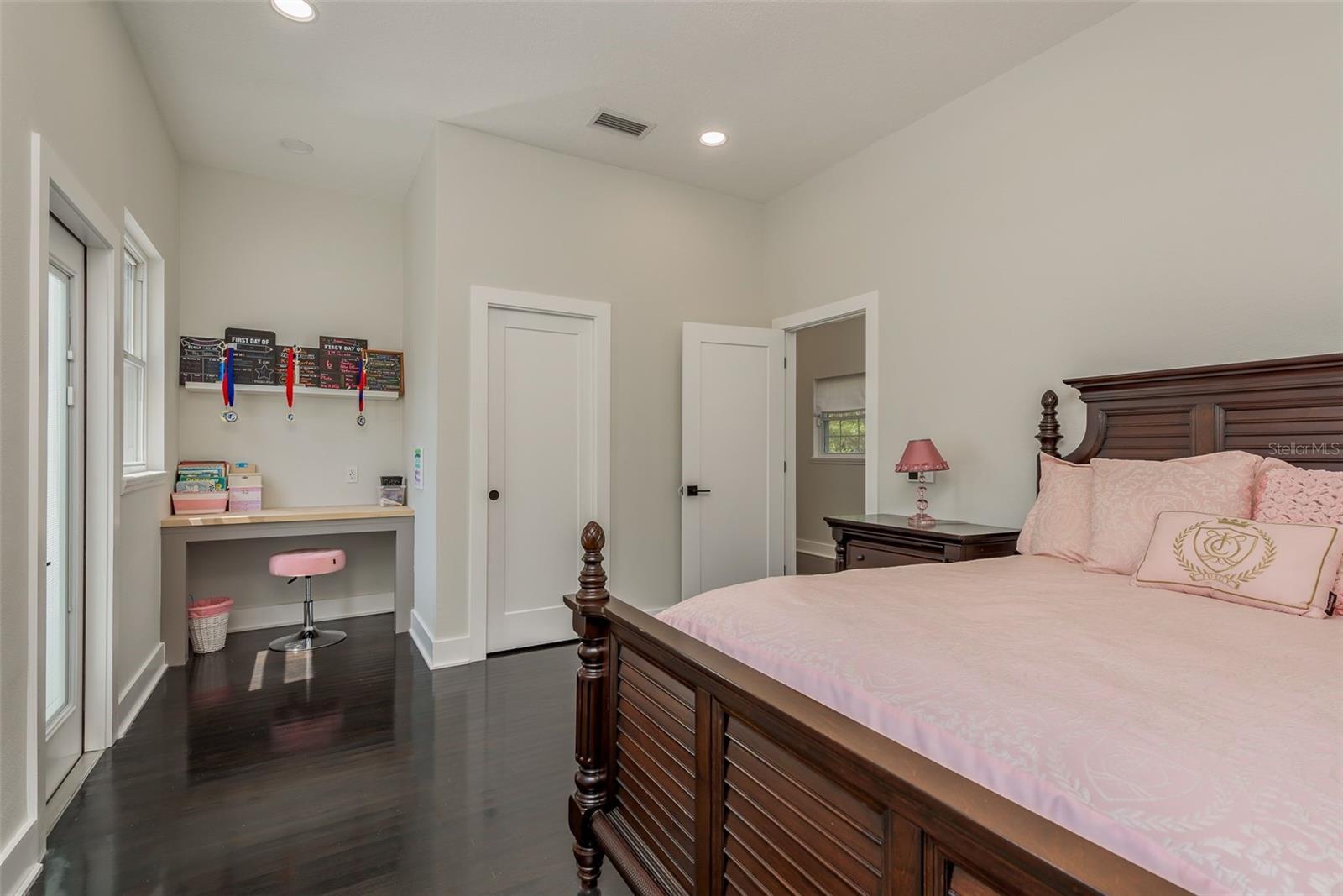 877 CYPRESS LAKEVIEW CT, TARPON SPRINGS, FL — photo 21