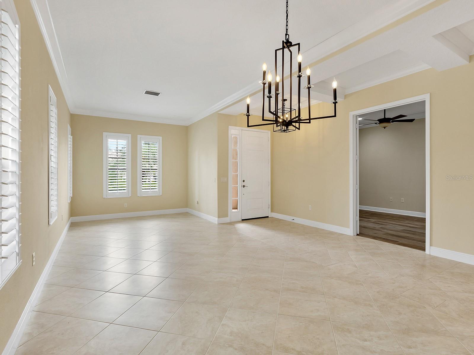 7210 LAKE FOREST GLN, LAKEWOOD RANCH, FL — photo 7