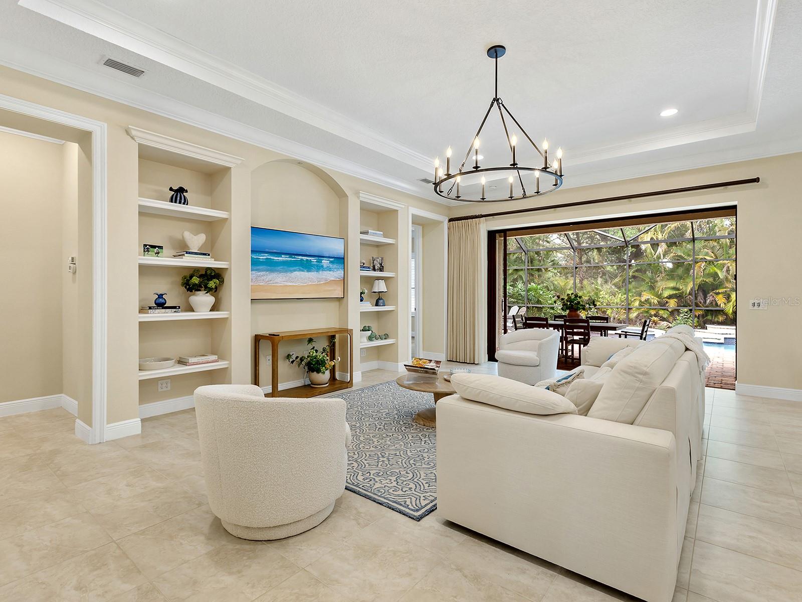 7210 LAKE FOREST GLN, LAKEWOOD RANCH, FL — photo 13