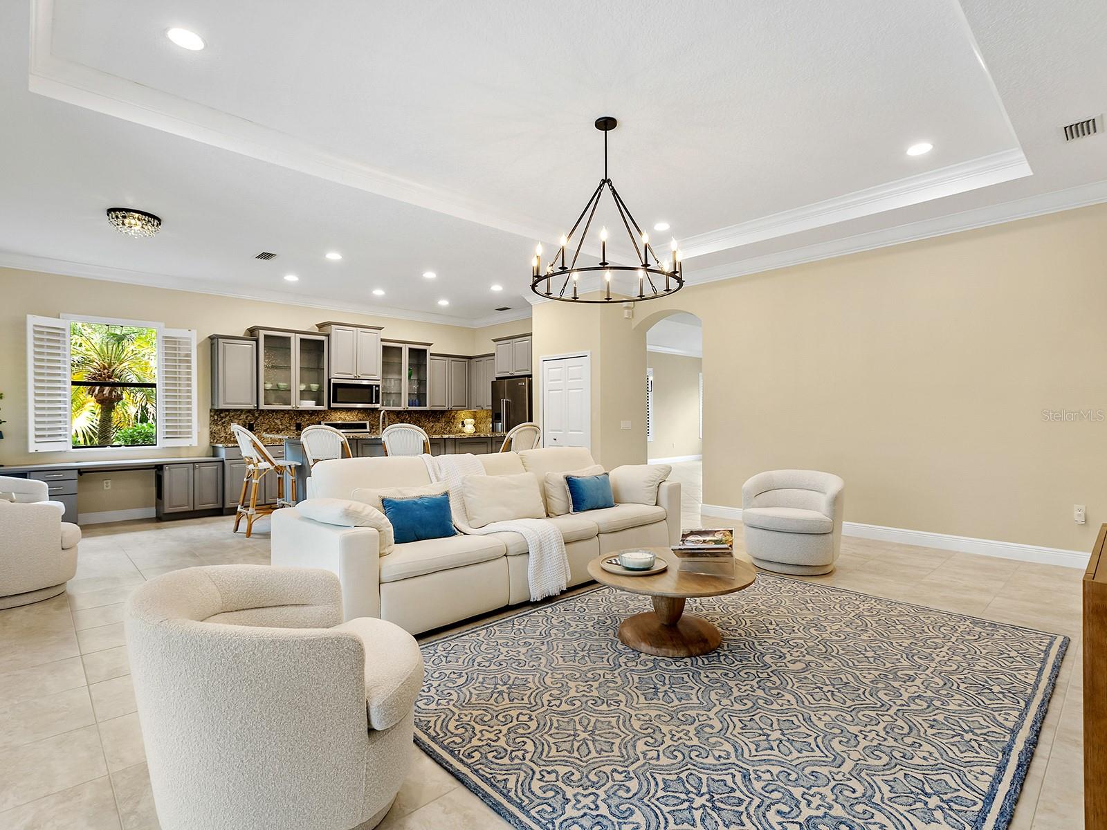 7210 LAKE FOREST GLN, LAKEWOOD RANCH, FL — photo 15