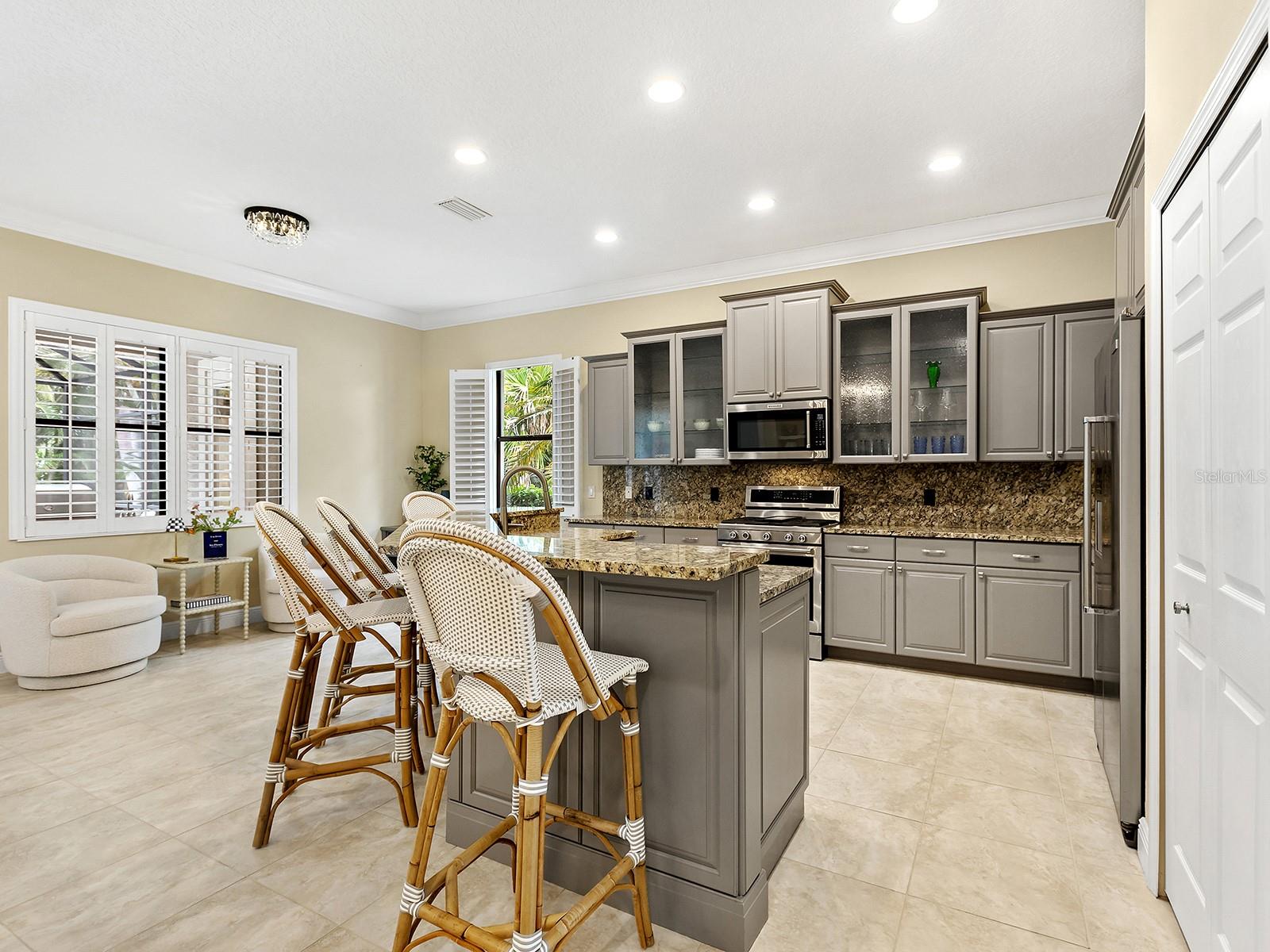 7210 LAKE FOREST GLN, LAKEWOOD RANCH, FL — photo 18