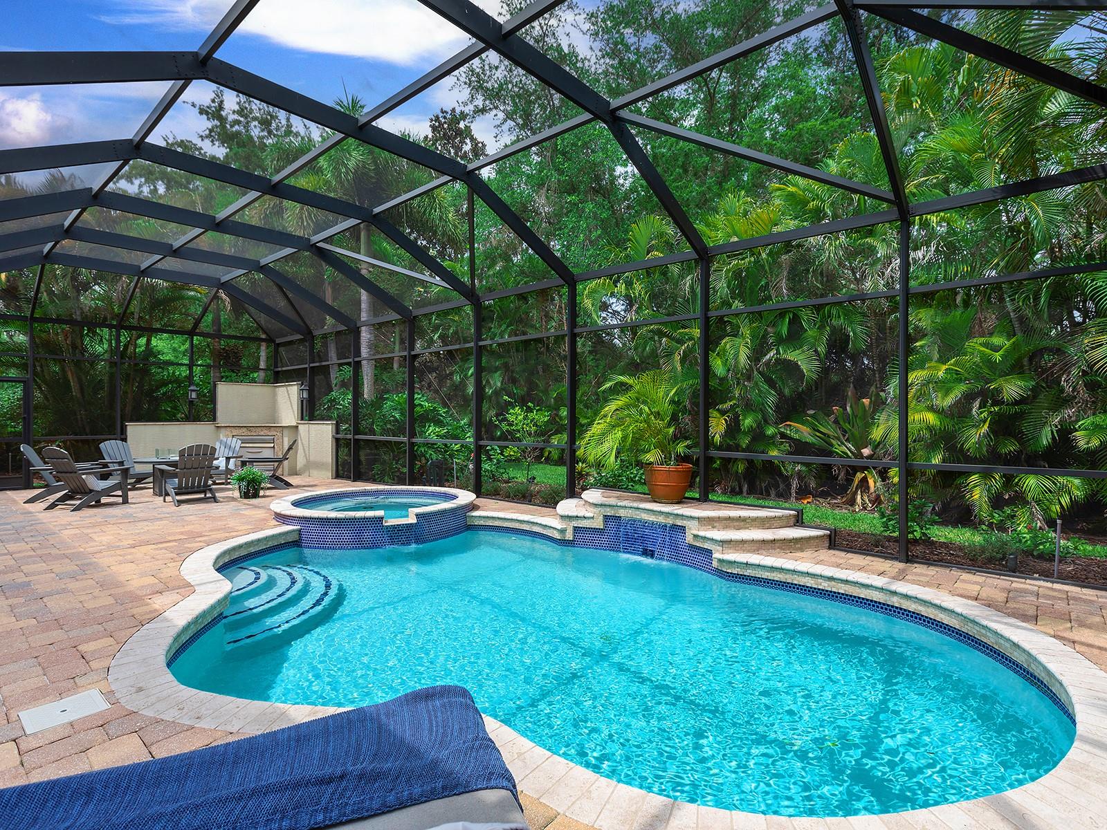 7210 LAKE FOREST GLN, LAKEWOOD RANCH, FL — photo 42
